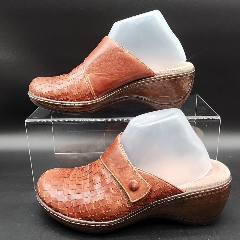 SoftWalk 10M Brown Leather Woven Mules Clogs Wedge Comfort Boho Casual Walking